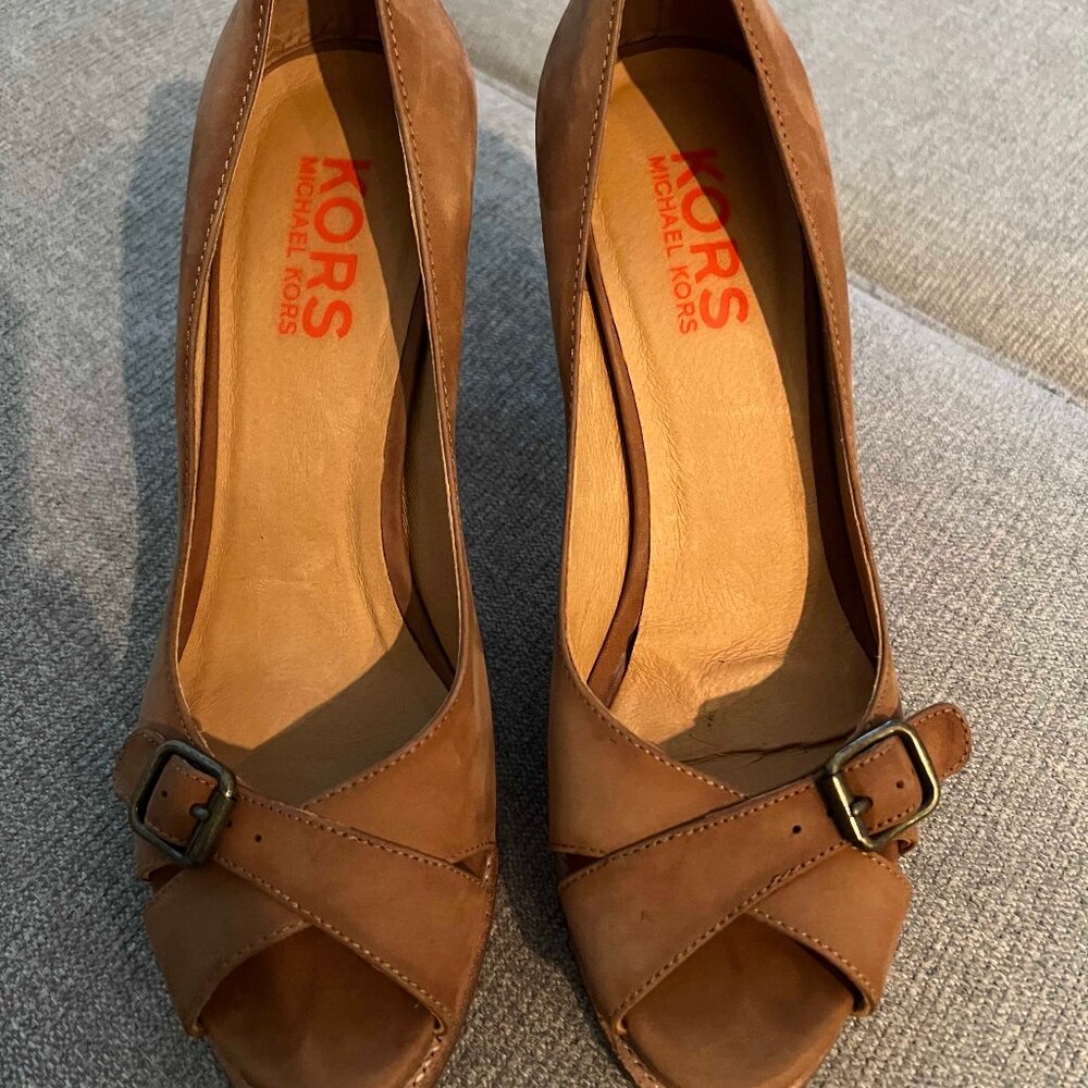 Michael Kors womans heels size 9.5